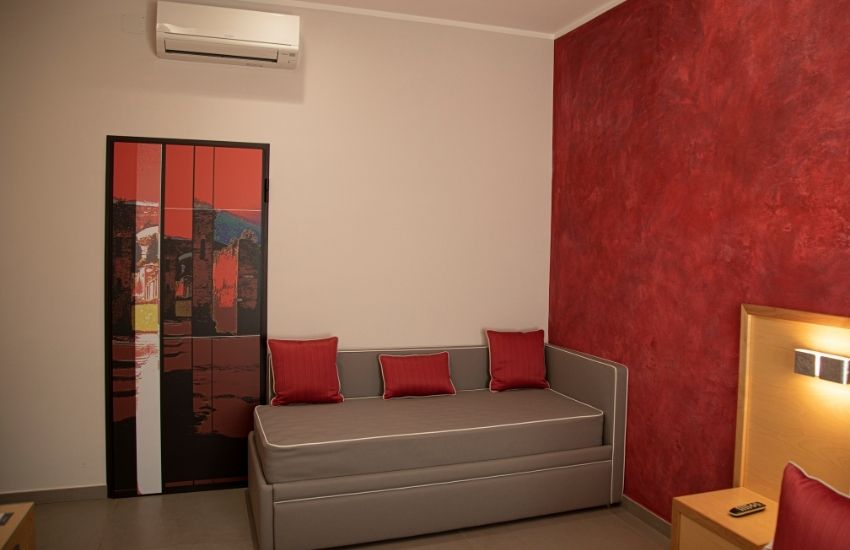 bed and breakfast pompei lapillusi camera giulia felice (3).jpg