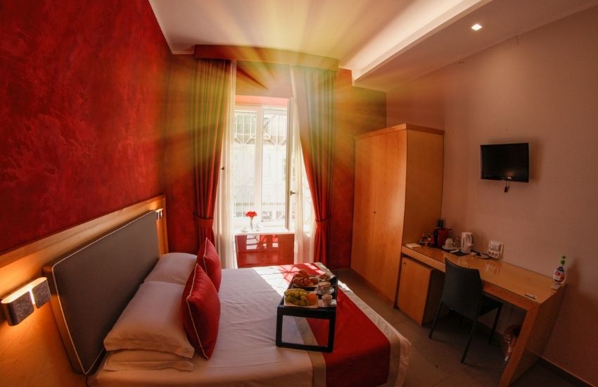 bed and breakfast pompei lapillusi camera giulia felice (4).jpg